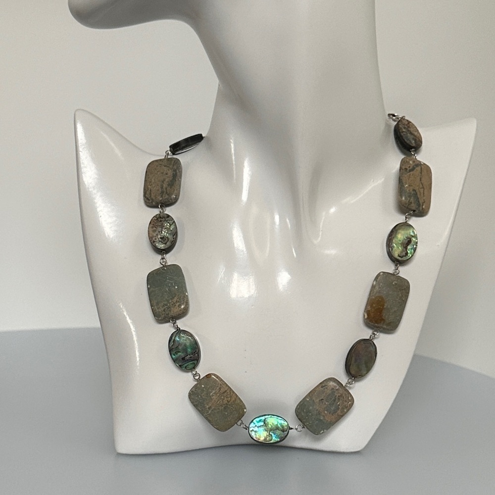JADE real abalone shell Pearl Necklace